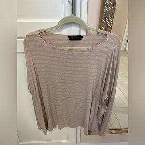 🤰🏻 Hatch Maternity Top - Size 1